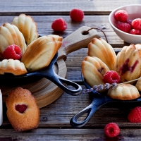 Raspberry Cookies