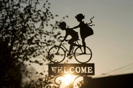 :-) - word, silhouette, vara, summer, black, welcome, children, card, bycicle, sunrise