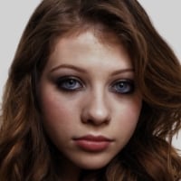 Michelle-Trachtenberg-Face