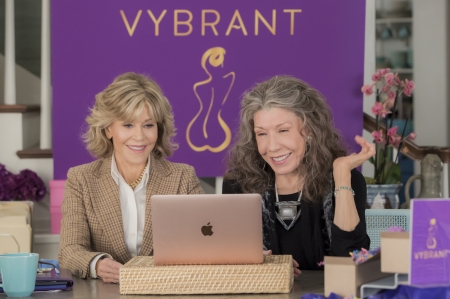 Grace & Frankie - Grace, comedy, Lily Tomlin, Jane Fonda, drama, Frankie