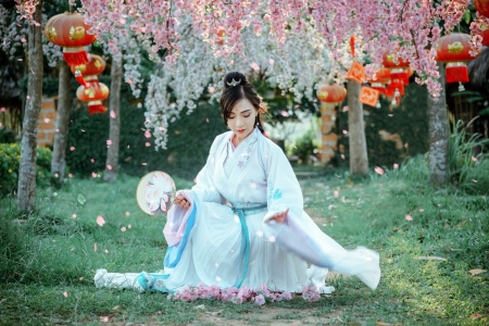 Asian beauty - Garden, Girl, Flowers, Spring