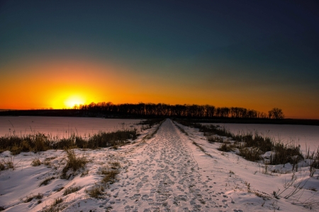 Winter Sunset on Hiking Trail - Winter, Trails, Nature, Sunsets