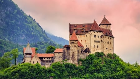 Mountain Castle - Mountain, Building, Castle, Medieval