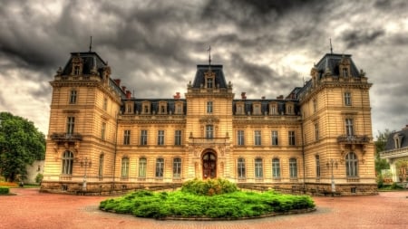 Palace in the Ukraine - Palace, Ukraine, Building, Clouds