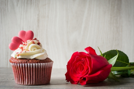 Cupcakes - cream, hearts, rose, cakes