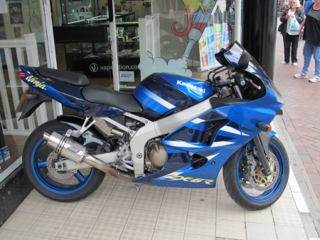 Kawasaki Ninja - Roadbikes, Supabikes, Kawasakis, Motorcycles, Powerbikes