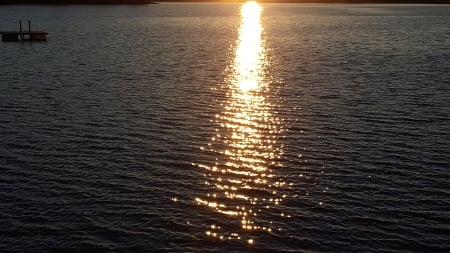 Lake William Dusk Reflection - vacation, lake, dusk, sunlight