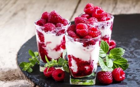 â¤ï¸ - raspberry, berries, glasses, yoghurt