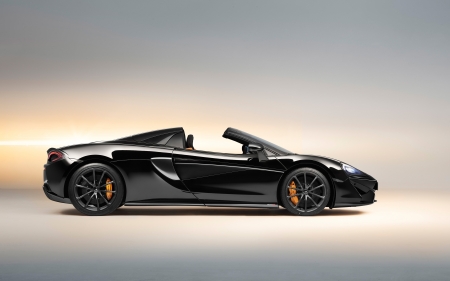 2018 McLaren 570S Spider Design Editions - 562hp, twin tubocharders, black, super car