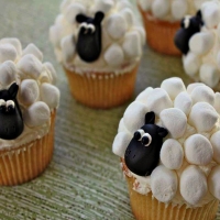 Sheep Cupcakes