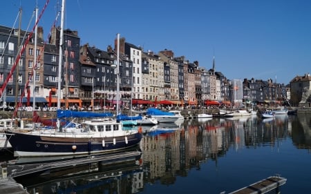 Harbor in Honfleur, France - france, water, houses, reflection, harbor, boats