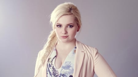 Abigail Breslin 13 - wallpaper, people, abigail breslin, celebrity