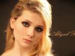 Abigail Breslin 16