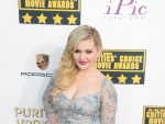 Abigail Breslin 24