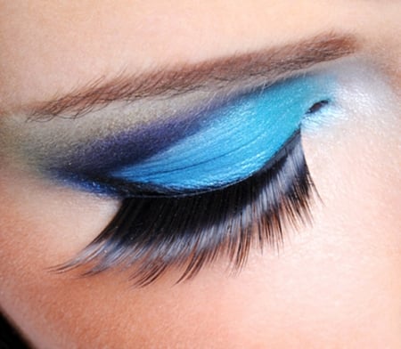 Evening makeup - Eyelash, Eyeshadow, Eye, Bright