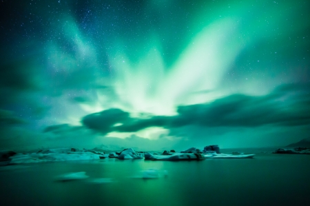 Northern lights - ice, horizon, lake, iceland