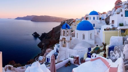 Three Blue Domes of Santorini - greece, hd, blue, white, famous, vacation, photography, domes, santorini, sea