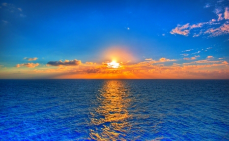 Evening Sky - sunlight, sea, clouds, sun