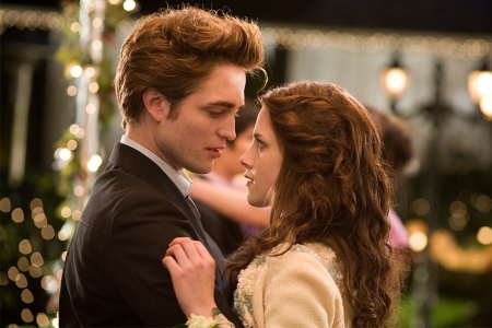 Twilight (2008) - kristen stewart, robert pattinson, movie, dance, couple, twilight, poster