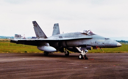 F-18 Hornet - Prestwick Air Show - 1989 - air shows, prestwick, f18 hornet, scotland