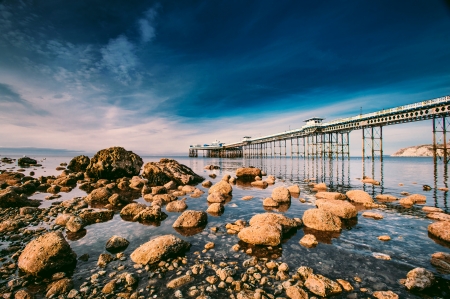 Low tide - sky, 4k, rocks, nature, pier, blue, tide, low, sea, long