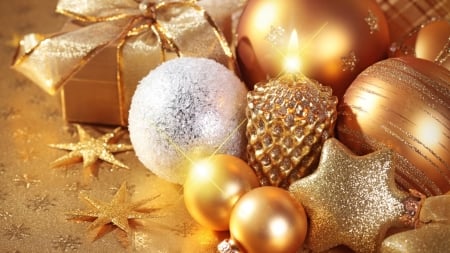 Christmas Gold - new year, stars, holiday, golden, ornaments, shine, christmas, gold