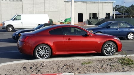 2014 Infiniti Q60S