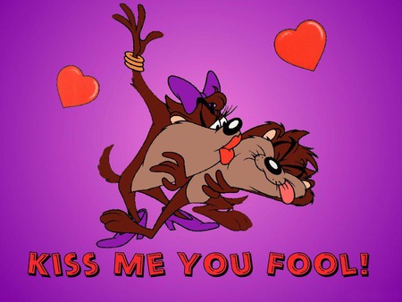 Kiss Me - cartoon, looney, fools, tunes, kiss, love