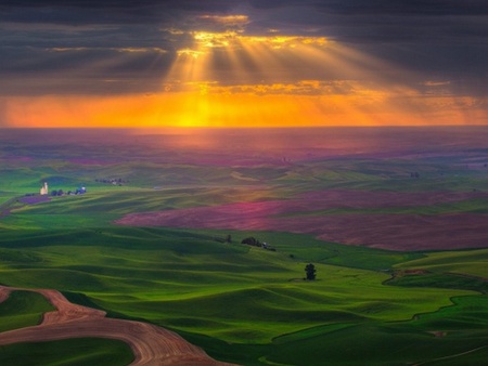 Morning Over The Valley - sunny, lavender, sunrise, light, stunning, good morning, field, nice, house, ray, sunshine, beauty, gold, colors, valley, skies, nature, sunset, green, pastel, horizons, evening, landscape, colourful, grass, sunsets, purple, gorgeous, sky, sun, clouds, trees, shades, beautiful, fields, morning, lovely, tree, colorful, summertime, peaceful