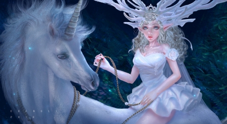 Queen of the forest - queen, girl, fantays, elf, frumusete, fantasy, white, fairy, unicorn, cheng li, luminos