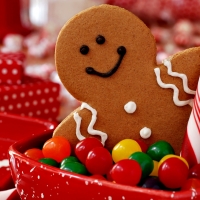 Shopping Gingerbread People