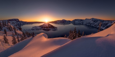 Craters Lake National Park - lake, snow, drifts, winter, sunset