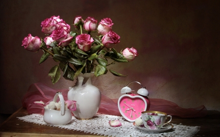 Still life - Vase, Clock, Cup, Bouquet, Roses