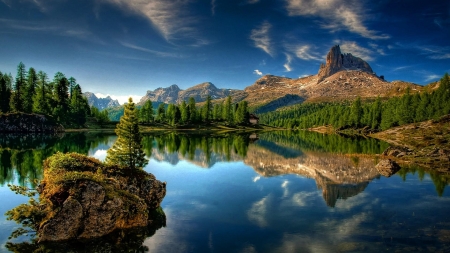 Reflecting Lake - nature, sky, lake, trees, forest, reflection, mountains