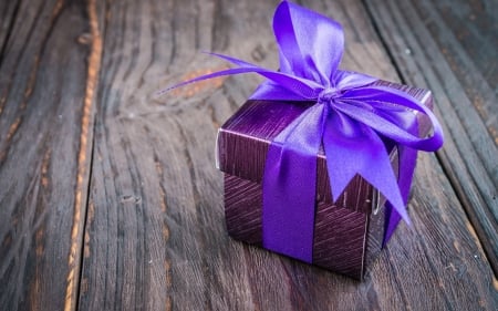 Gift - purple, wood, valentine, gift, box, bow, card