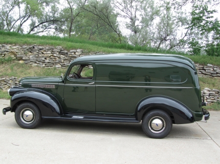 1946 Chevrolet Panel Van - van, chevrolet, old-timer, panel