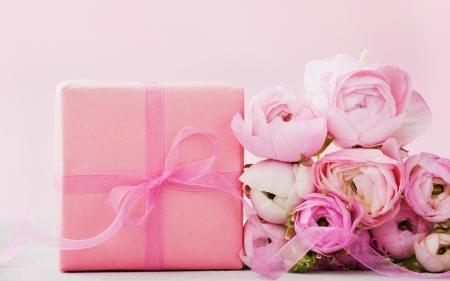 Happy Mother's Day! - gift, bow, pink, day, card, mother, ranunculus, flower