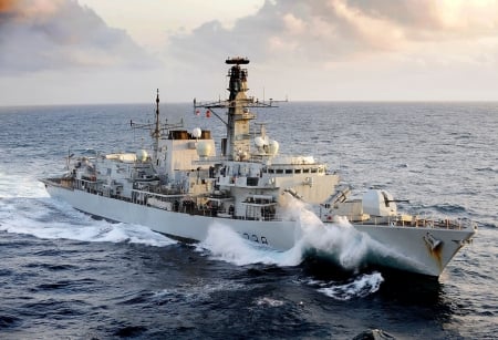 WORLD OF WARSHIPS HMS NORTHUMBERLAND FFG 238 TYPE 23 ROYAL NAVY FRIGATE - 28 kts, 4900 tons, codlag combined diesel electric and gas, length 436 ft 4 in