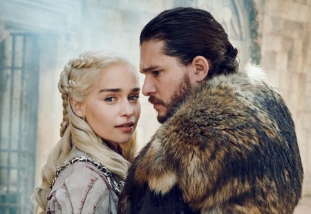 Game of Thrones ( 2011 -  ) - game of thrones, actor, tv series, girl, man, daenerys targaryen, Emilia Clarke, Kit Harington, actress, fur, jon snow, fantasy, couple