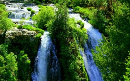 Beautiful Waterfall - headland, 4K, waterfall, green