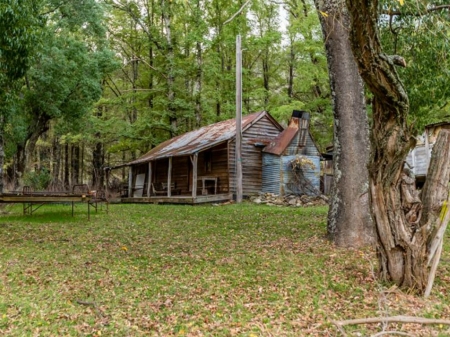 OLD HOUSE...NSW... AUSTRALIA