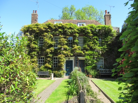 Country Houses - dwellings, houses, uk, cobham, architecture, kent