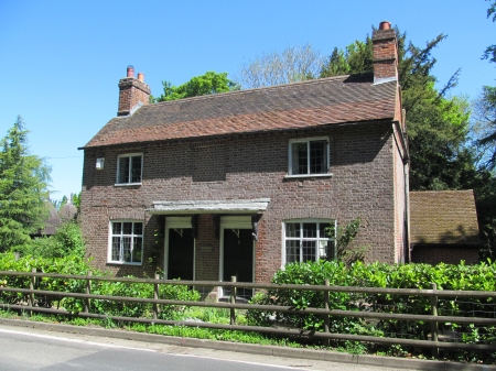 Meadow Cottages - houses, uk, cobham, architecture, kent, cottages