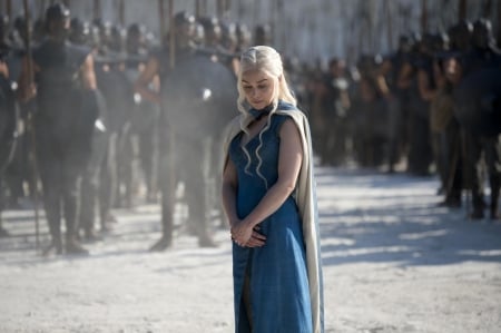 Game of Thrones (TV Series 2011–2019) - game of thrones, tv series, daenerys targaryen, actress, Emilia Clarke, blue army