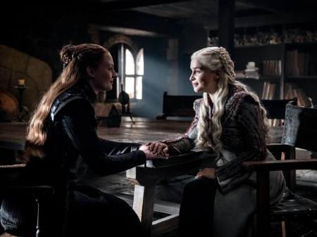 Game of Thrones (TV Series 2011–2019) - game of thrones, Sophie Turner, tv series, girl, daenerys targaryen, Emilia Clarke, actress, sansa stark, couple