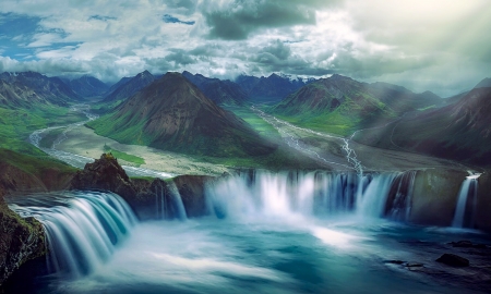 Majestic Waterfalls - nature, scenic, mountain, beautiful, water, splendor, awesome, waterfall