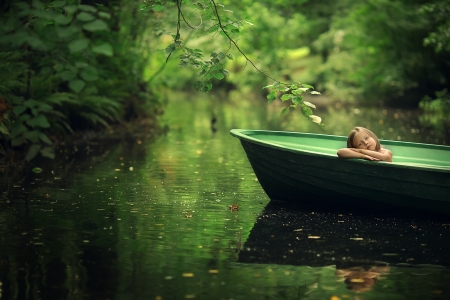 :) - water, summer, boat, girl, copil, child, little, lake, vara