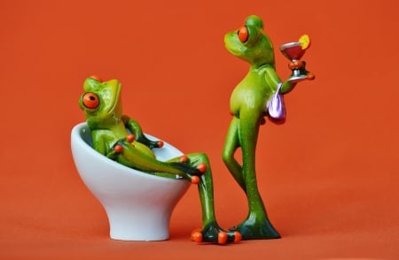 :) - bath, orange, cocktail, white, funny, green, figurine, couple, broasca, frog