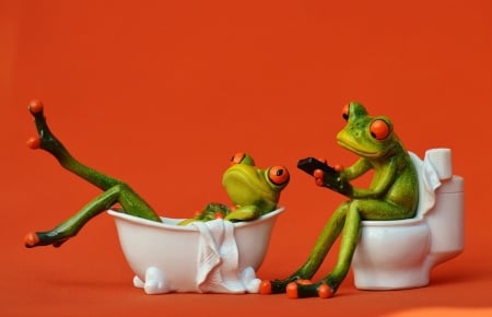 :) - couple, figurine, frog, bath, broasca, orange, funny, wc