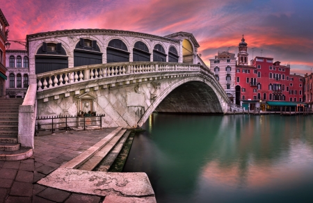 Rialto Bridge in Venice - Italy - architecture, bridges, italy, photography, travel